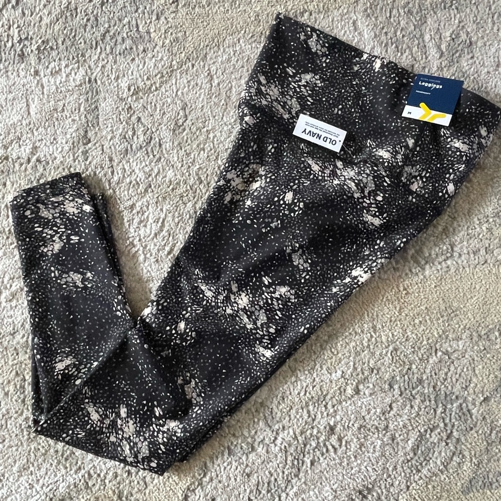 NWT-old navy leggings Medium